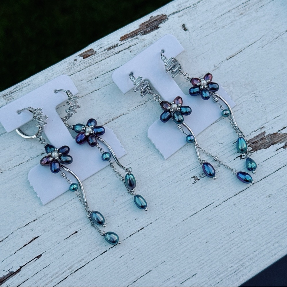 E246 Handmade Freshwater Pearl Flower Huggies Earrings - Picture 9 of 11
